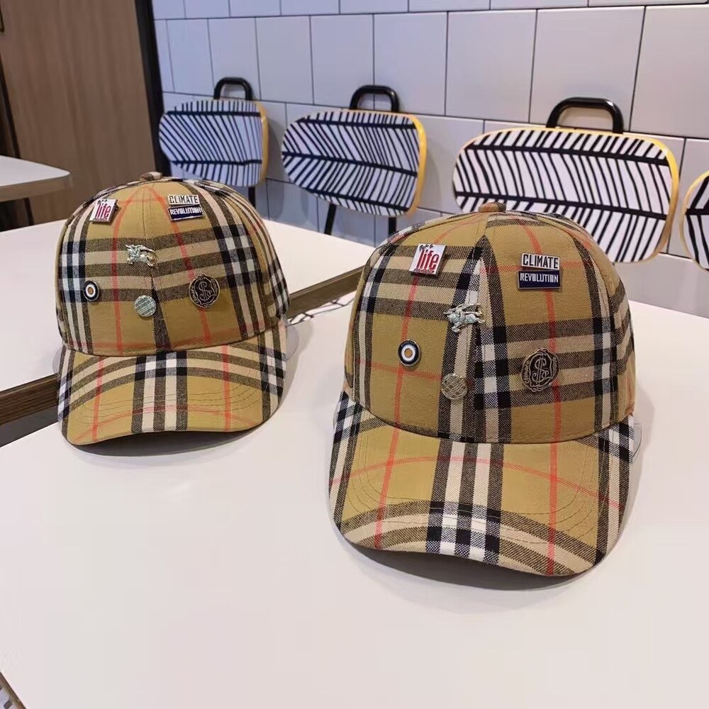 Burberry Vintage Check Badge Baseball Cap